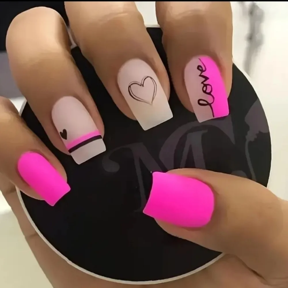 24 Pieces Fake Press On Nails